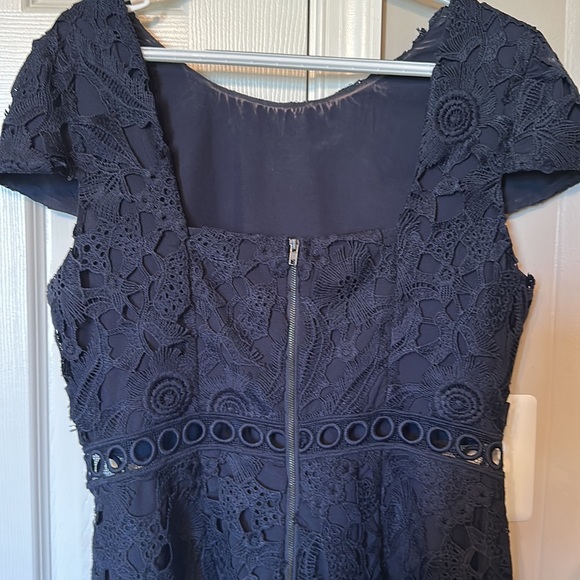 Navy blue dress like new worn once - Picture 2 of 3